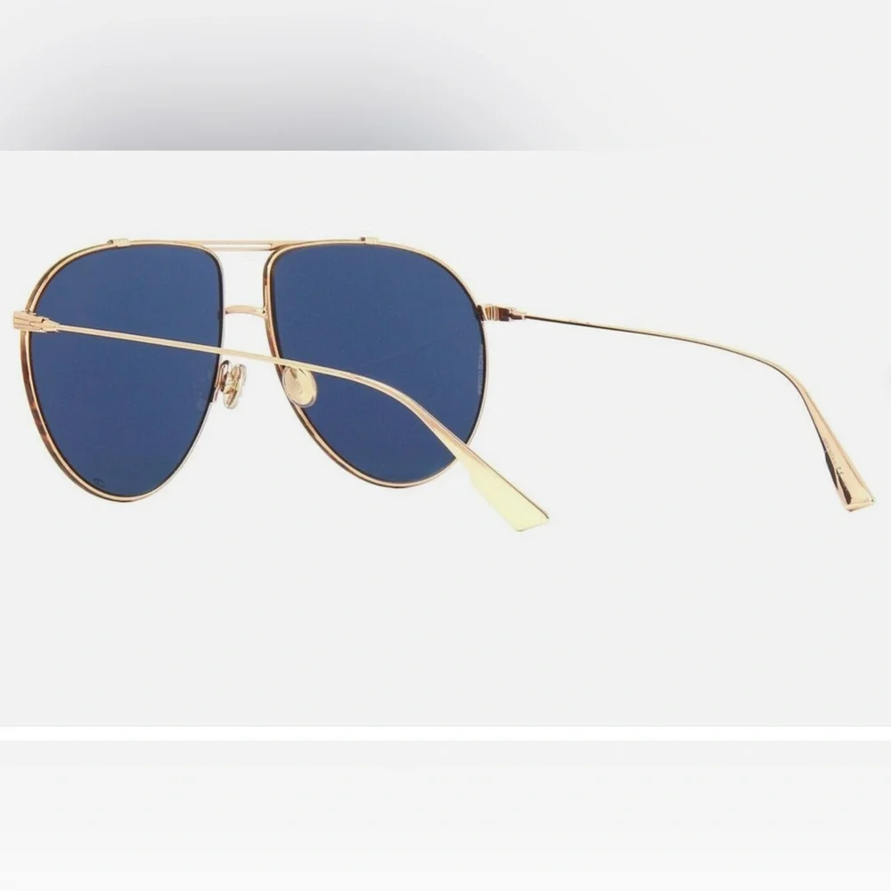 Dior this authentic
